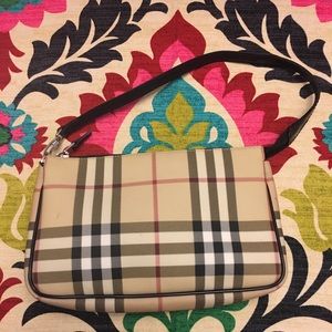 Burberry Nova Check Pochette